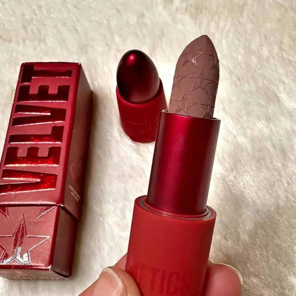 NIB Jeffree Star Velvet Trap Lipstick Mouse Trap Full Size 4g